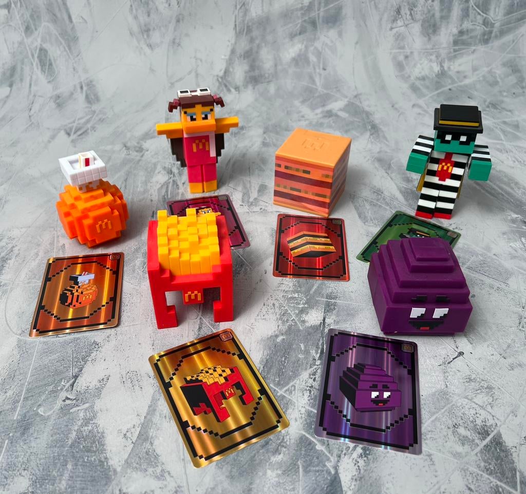 Mc Donalds X Minecraft meal figures [Compleet], Ophalen of Verzenden, Zo goed als nieuw