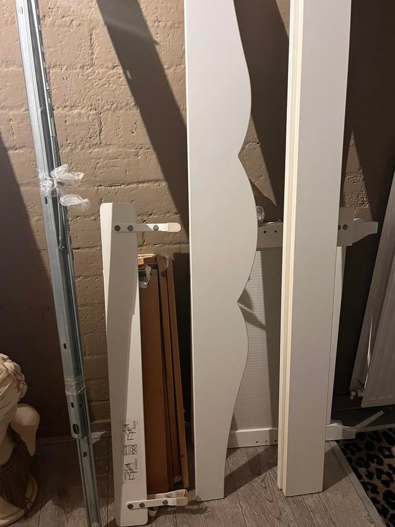 GRATIS IKEA HENSVIK peuterbed - Wit, Ophalen, Gebruikt, 70 tot 85 cm, 140 tot 160 cm