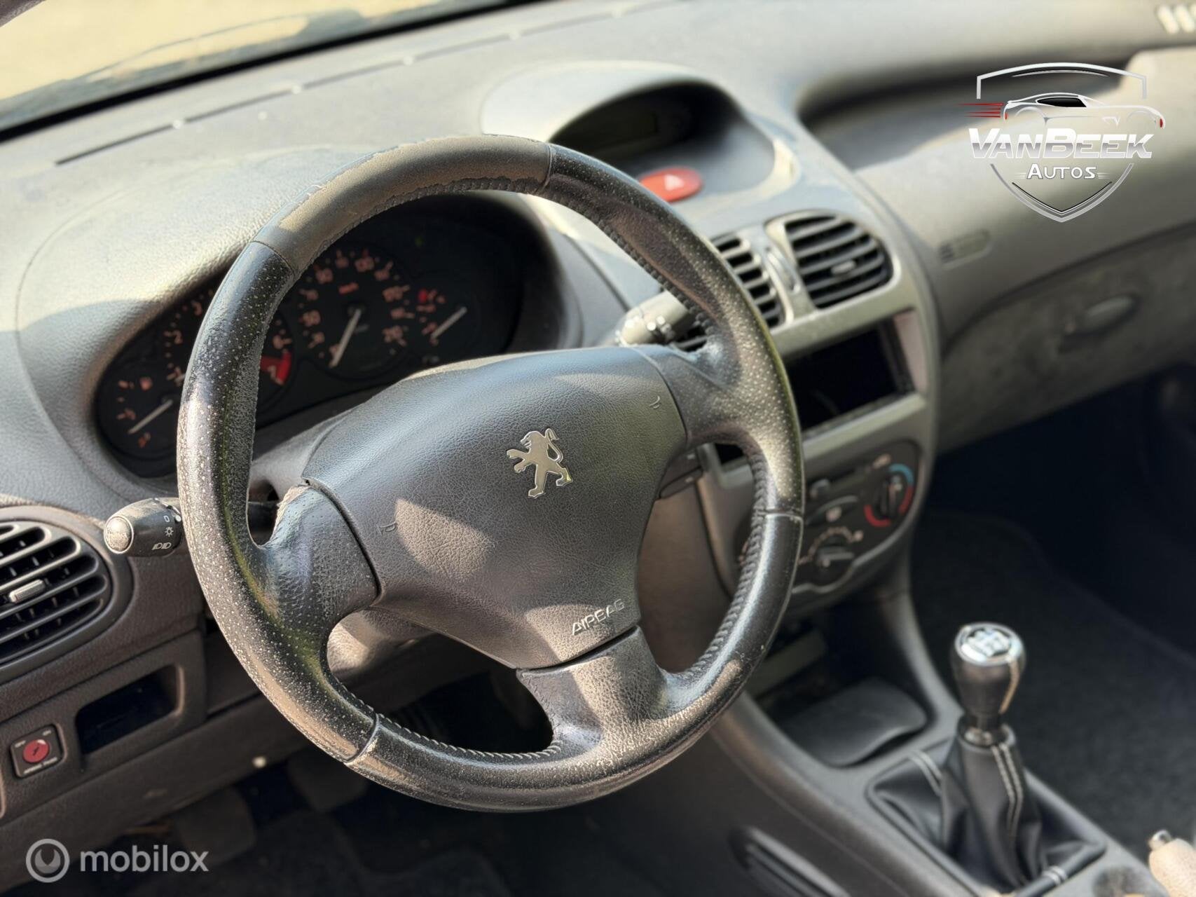 Peugeot 206 1.4 XS Apk, Auto's, Voorwielaandrijving, 31 €/maand, 4 cilinders, Blauw