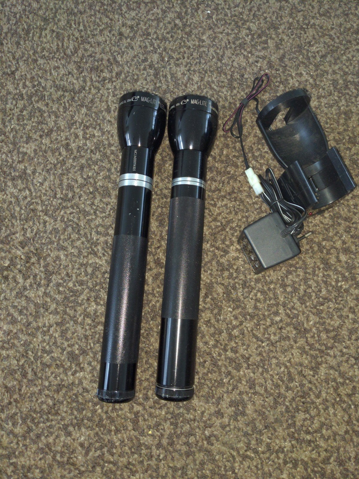 2x zaklamp, Caravans en Kamperen, Zaklampen, Ophalen, Batterij