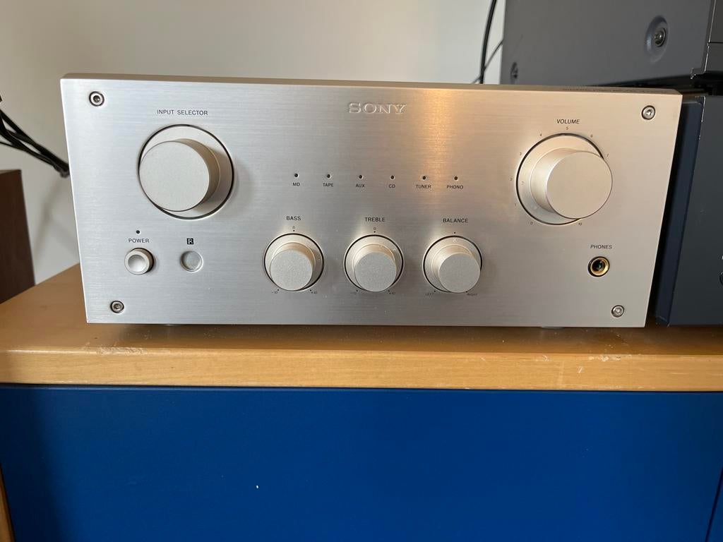 Sony versterker TA-F3000ES, Audio, Tv en Foto, Versterkers en Receivers, Gebruikt, Ophalen of Verzenden, 60 tot 120 watt, Sony