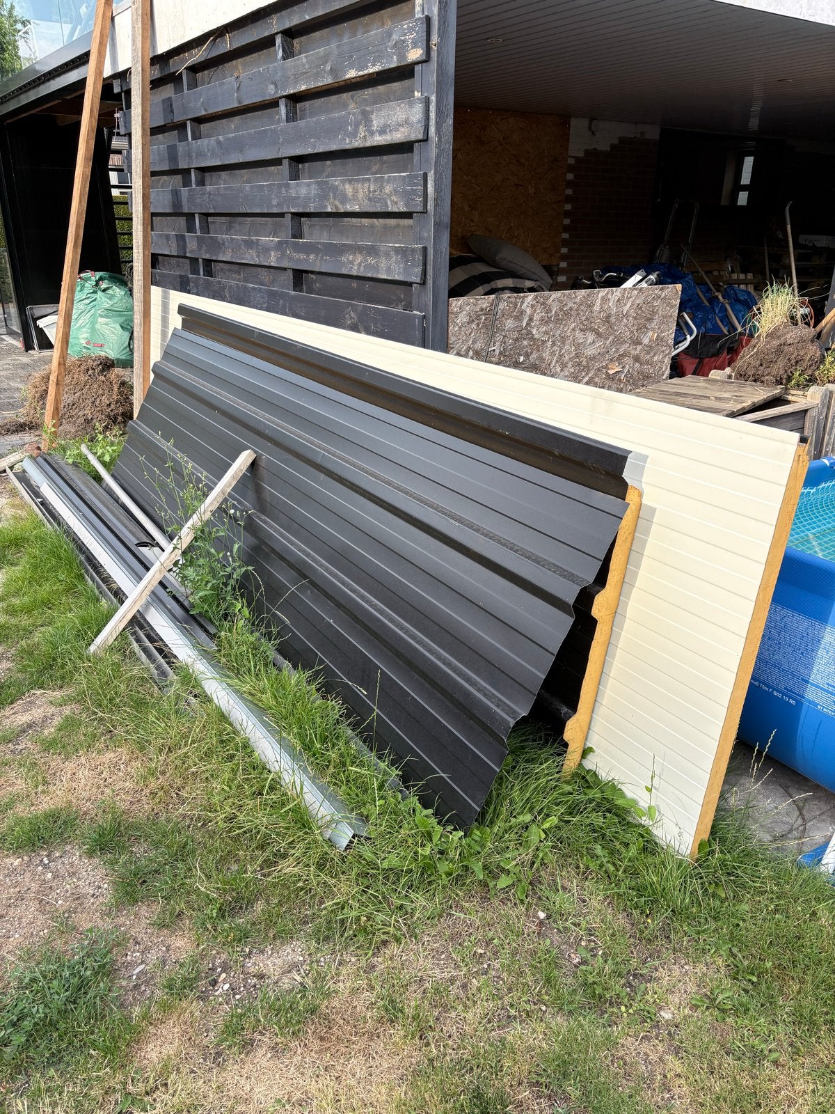Zwarte sandwichpanelen voor dak of wand 60mm 2x 357, 1x487, Doe-het-zelf en Verbouw, Platen en Panelen, Ophalen, Zo goed als nieuw