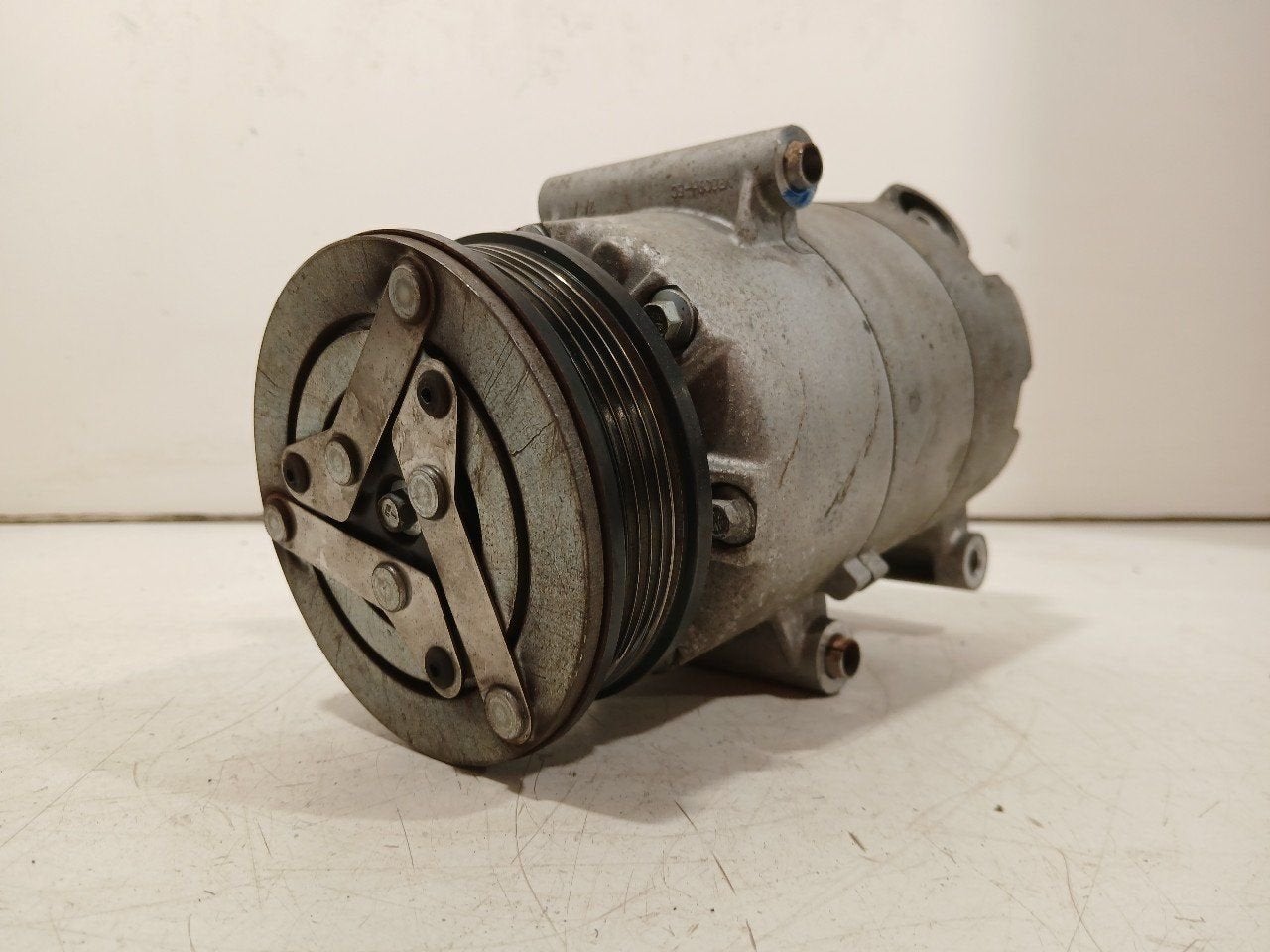 Airco pomp Volvo V40, Onderdelen@venauto.nl, Van der Ven Autorecycling B.V., Gebruikt, Ettenseweg 76, 4706 PB Roosendaal, The Netherlands