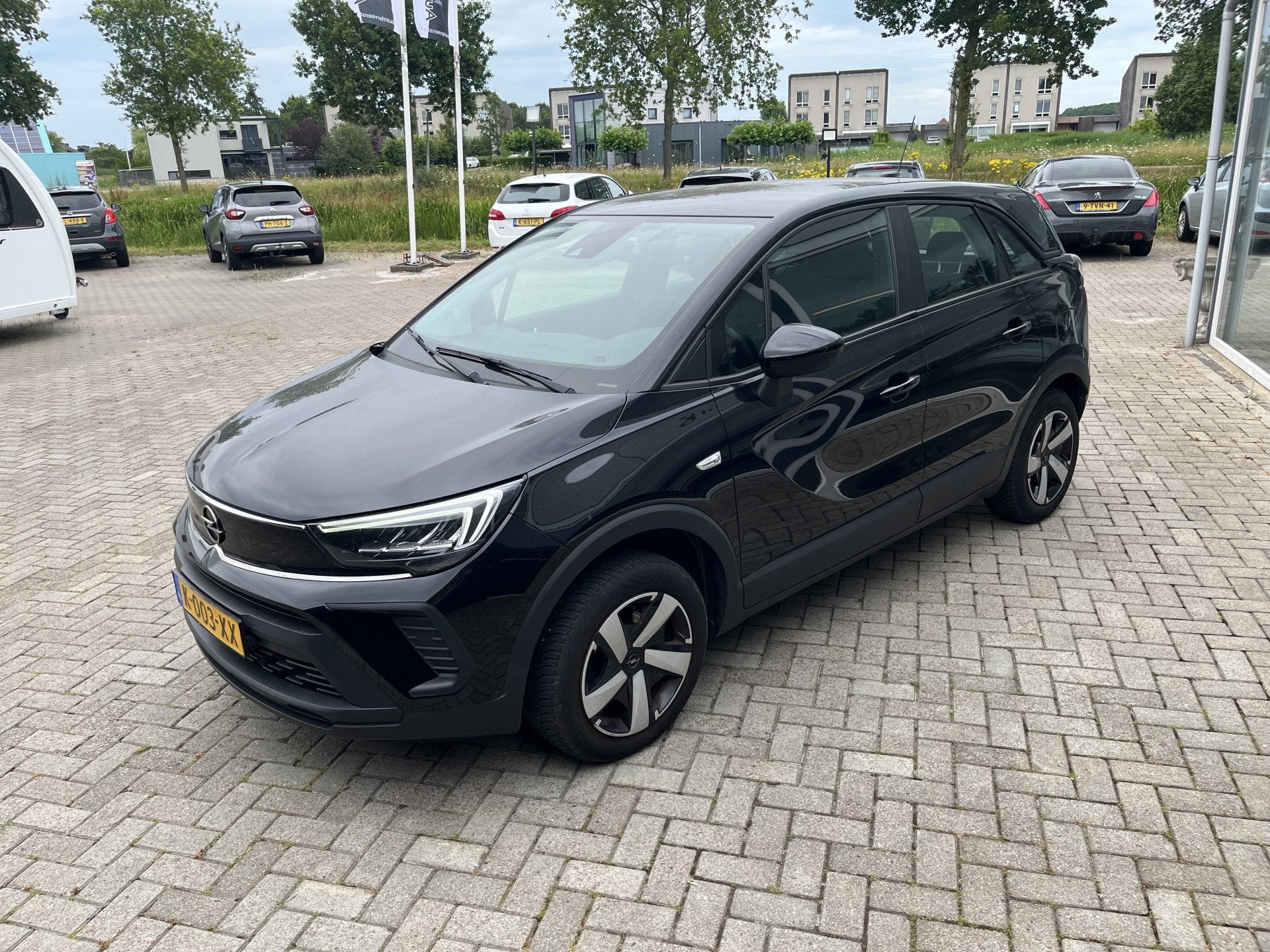 Opel Crossland 1.2 Turbo Edition Nieuw model / Trekhaak / Ai, Auto's, Dealer onderhouden, Gebruikt, Euro 6, 1199 cc