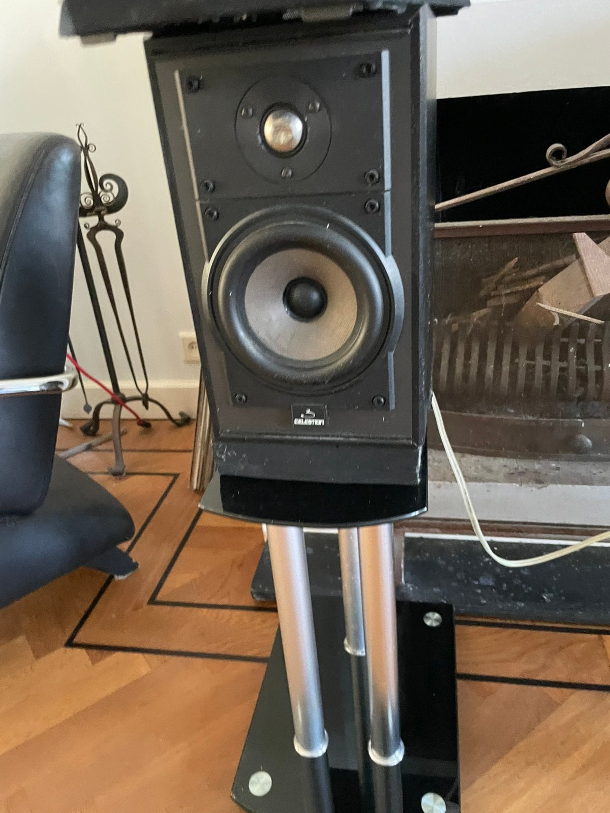 Celestion 3, Zo goed als nieuw, Minder dan 60 watt, Front, Rear of Stereo speakers, Ophalen
