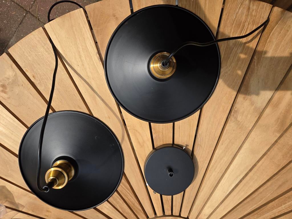 Set van 2 Zwarte Industriële Hanglampen, Huis en Inrichting, Lampen | Hanglampen, Industrieel, Modern, Minimalistisch, Ophalen of Verzenden