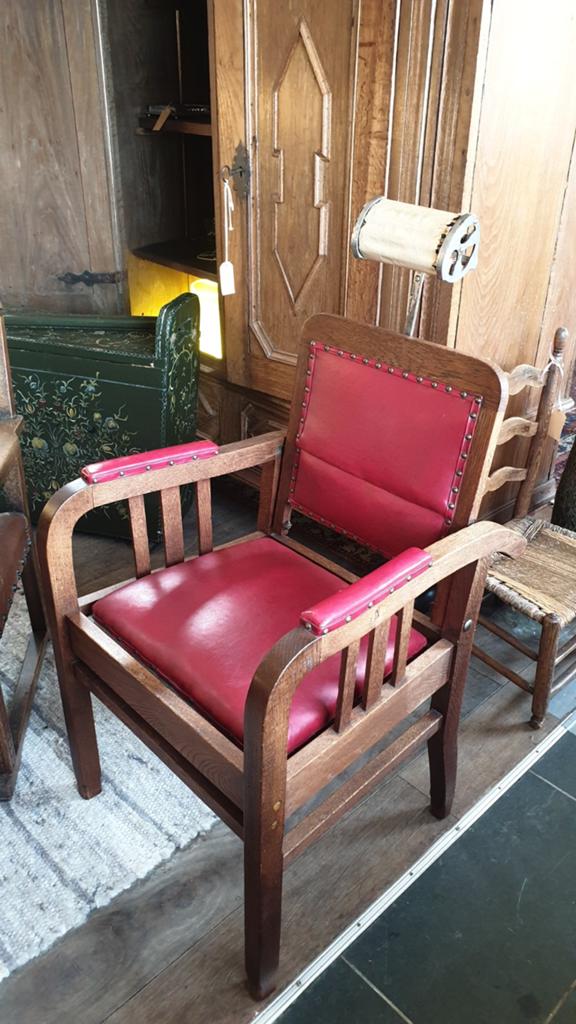 Art Deco verstelbare kapperstoel met omkeerbare zitting, Antiek en Kunst, Antiek | Meubels | Stoelen en Banken, Ophalen of Verzenden