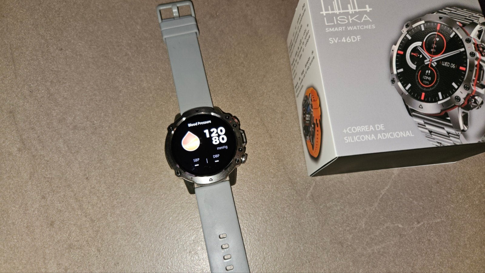Stoere Liska SV-46DF Outdoor Smartwatch – Compleet & Zgán!, Ophalen, Zwart, Zo goed als nieuw, Afstand