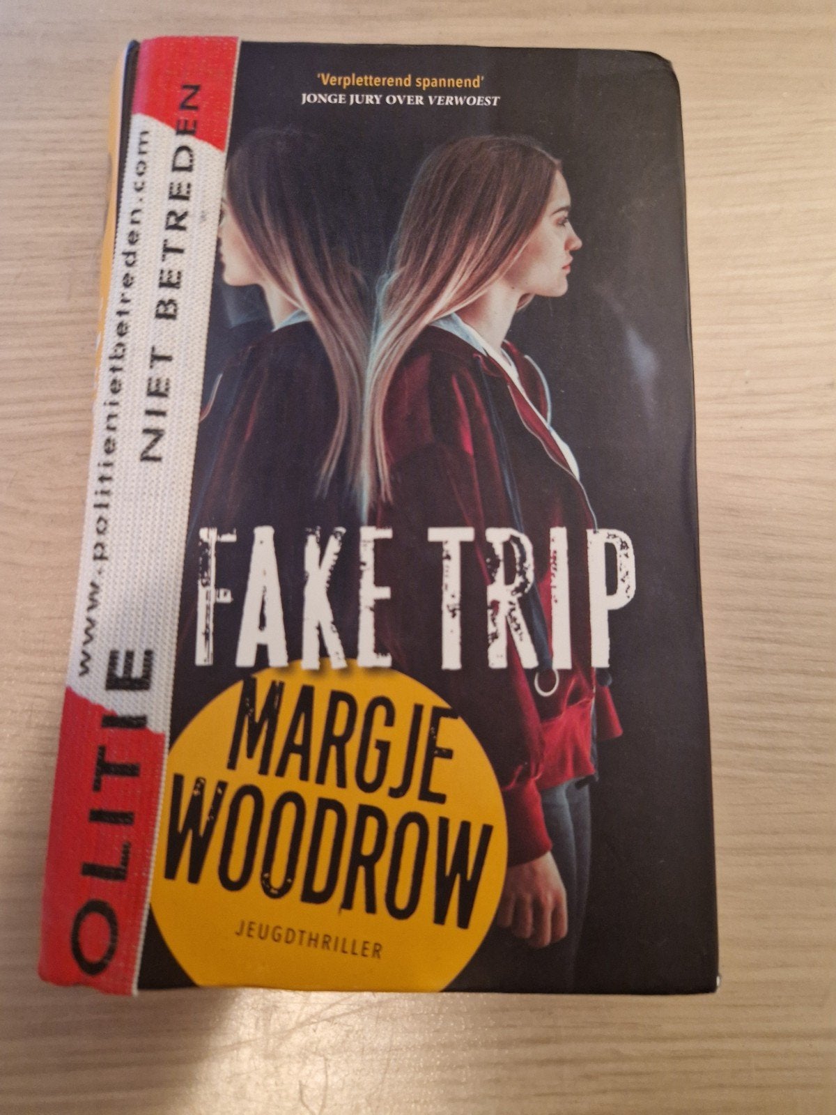 Fake Trip - Margje Woodrow (Jeugdthriller), Ophalen of Verzenden, Gelezen