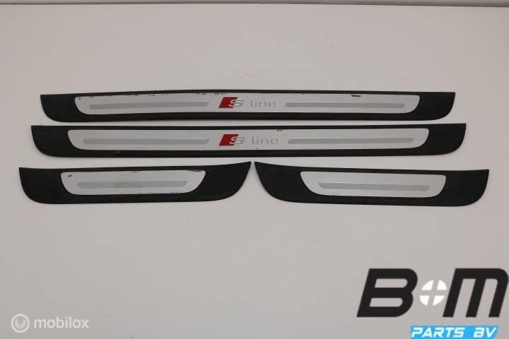 Set S-line instaplijsten Audi A3 8V 8V4853491B