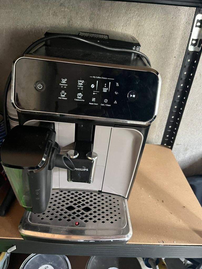 [MOET WEG] Philips LatteGo 2200 volautomaat, Ophalen, Afneembaar waterreservoir, Gebruikt, 10 kopjes of meer