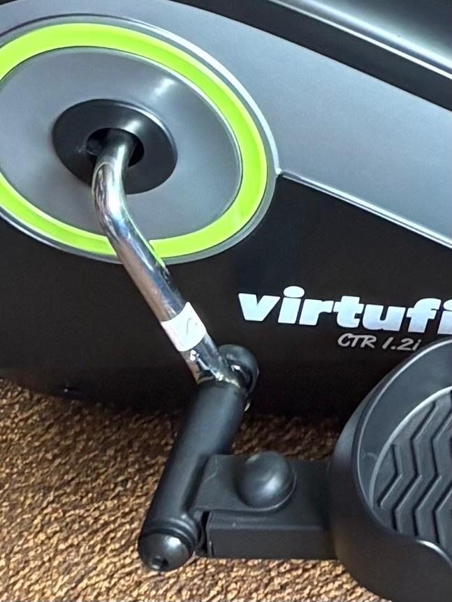 VirtuFit CTR 1.2i Crosstrainer, Sport en Fitness, Ophalen, Zo goed als nieuw, Benen, Crosstrainer