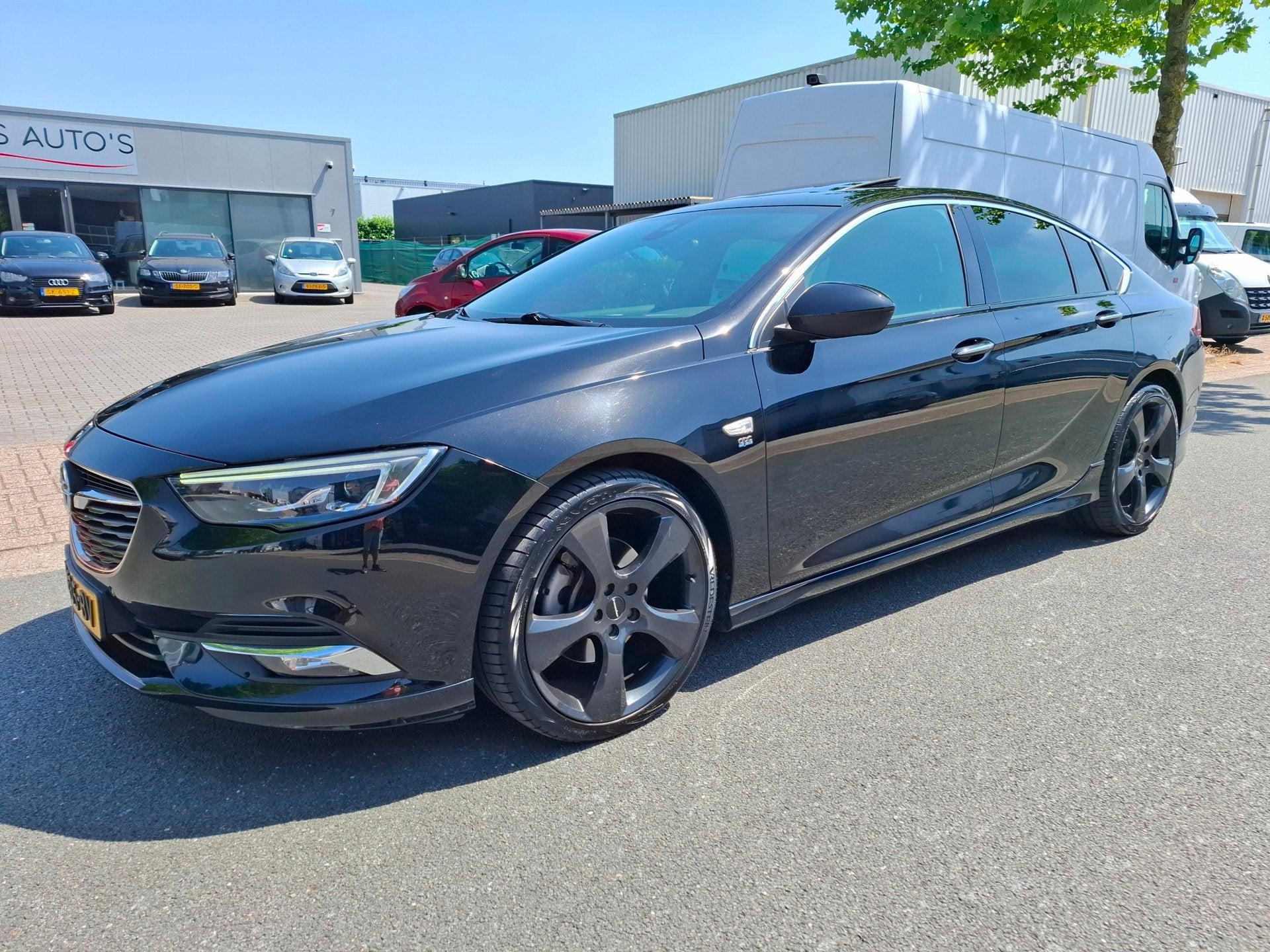 Opel Insignia Grand Sport 1.6 Turbo Exclusive OPC FULL OPTIO, Auto's, Opel, Dealer onderhouden, 730 kg, Gebruikt, 4 cilinders