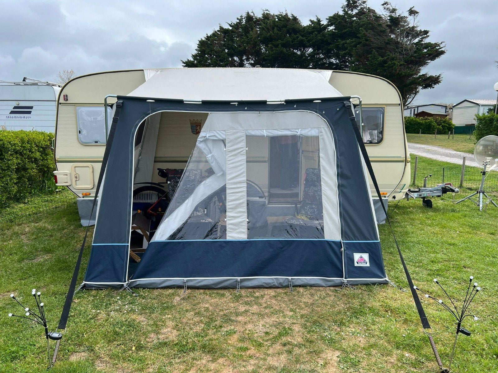 Dorema Mistral all season voortent, Caravans en Kamperen, Ophalen, Gebruikt