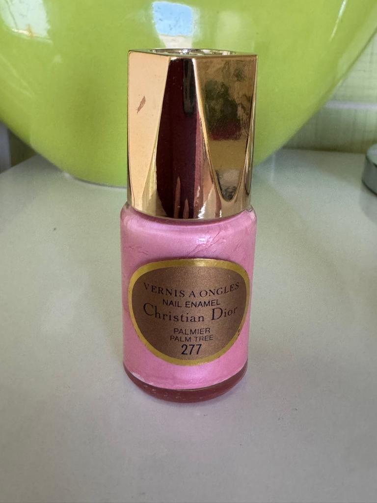 Diverse Nagellakken -Dior, Sabon,Rimmel, en andere merken, Ophalen of Verzenden, Overige kleuren, Handen en Nagels