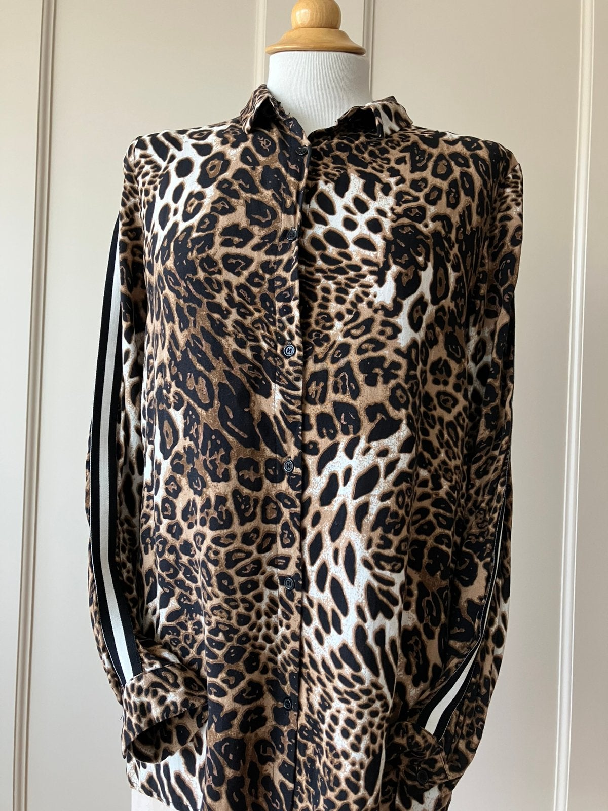 Panterprint blousje/ blous, maat 38, Kleding | Dames, Ophalen of Verzenden, Zo goed als nieuw, Maat 38/40 (M), Bruin