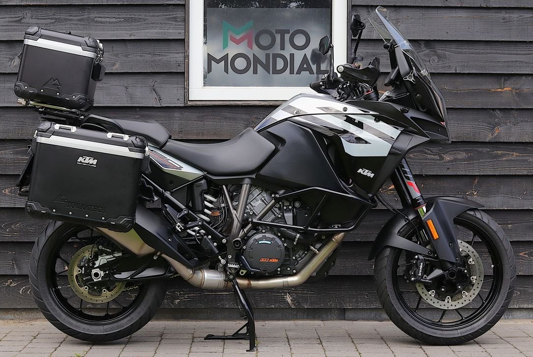 KTM 1290 SUPER ADVENTURE S (bj 2020) 3 delige kofferset, 2 cilinders, KTM, Motorrijbewijs A, Bedrijf