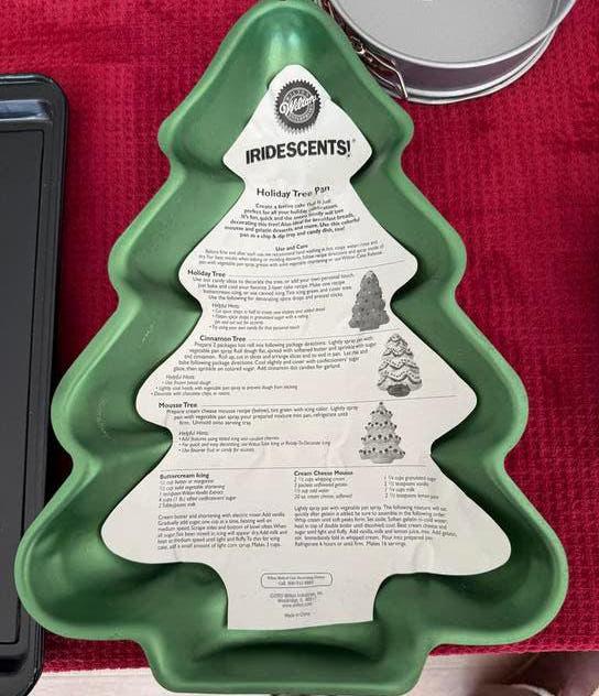 Wilton Kerstboom Bakvorm - Groen, Hobby en Vrije tijd, Taarten en Cupcakes maken, Ophalen of Verzenden, Nieuw, Taarten, Bakvorm