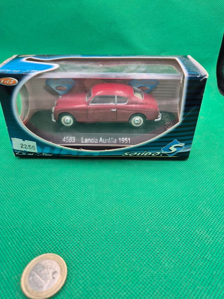248 Lancia Aurelia 1/43 solido, Ophalen of Verzenden, Zo goed als nieuw, Auto, Solido