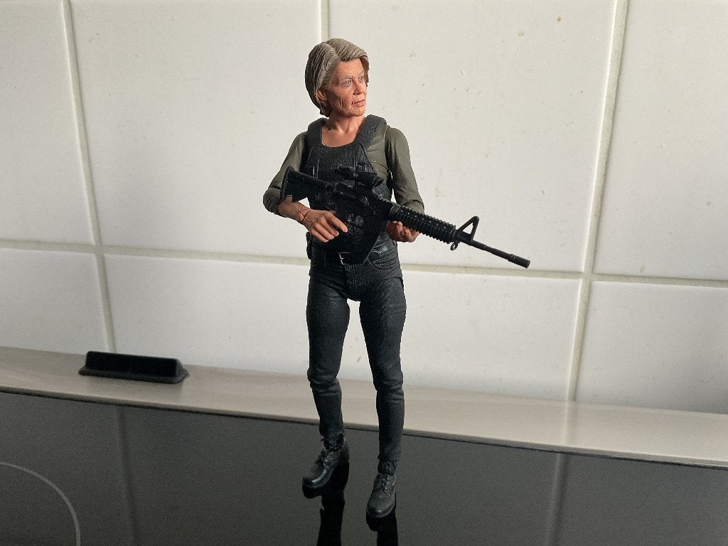 Neca dark faith Sarah connor, Ophalen