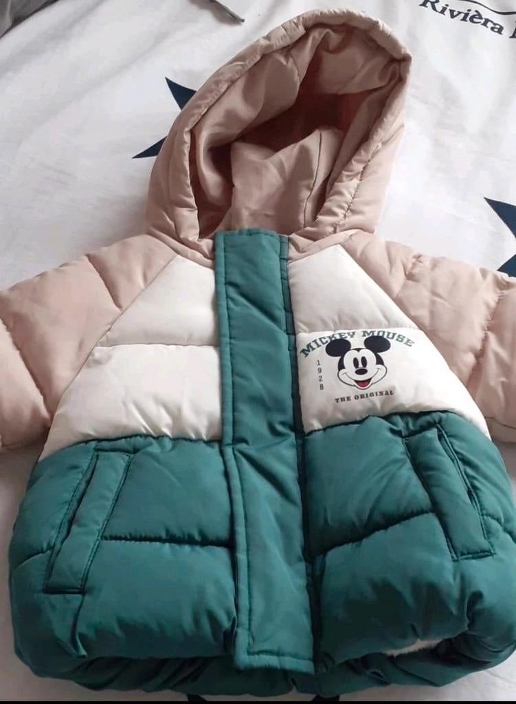 Disney Mickey Mouse Jasje Maat 62, Kinderen en Baby's, Babykleding | Maat 62, Zo goed als nieuw, Jongetje of Meisje, Jasje, Ophalen