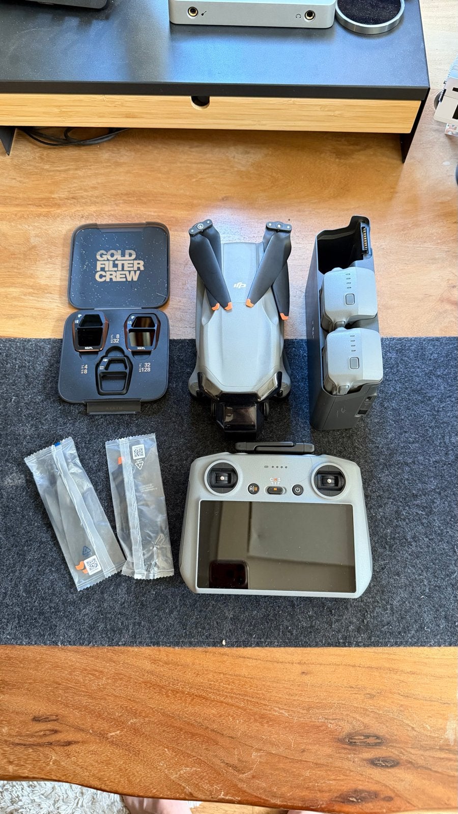 DJI Air 3s Fly More Combo + Polar Pro Filters, 250 tot 900 gram, 30 tot 45 minuten, Cameradrone, Ophalen of Verzenden