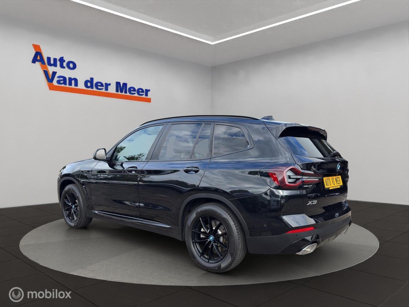 BMW X3 xDrive30e / Led / Panoramadak / Carplay / All in prij, Auto's, Automaat, Gebruikt, Zwart, Leder
