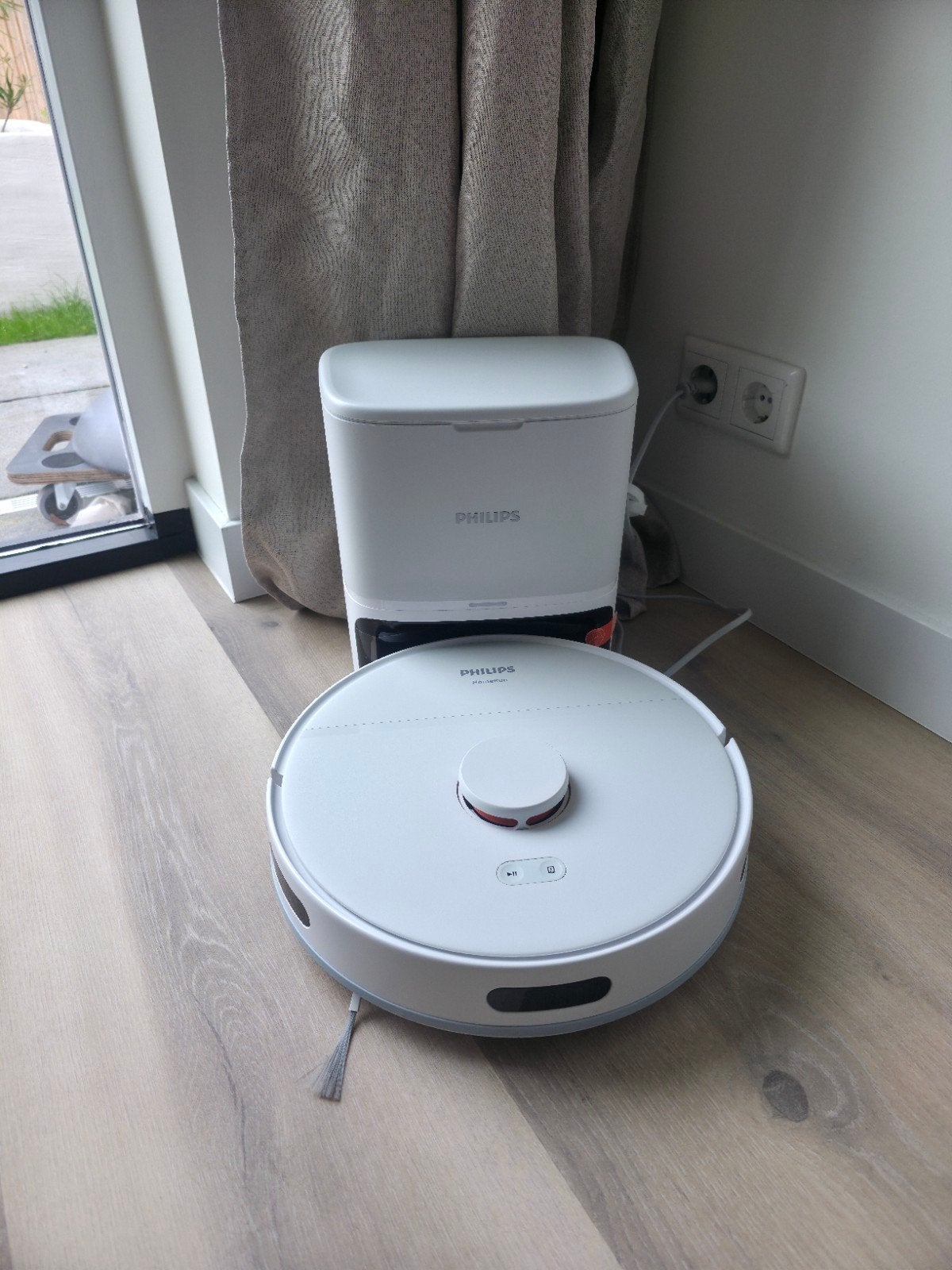 Philips XU2100/25 Robotstofzuiger Wit, Ophalen, Nieuw, Robotstofzuiger