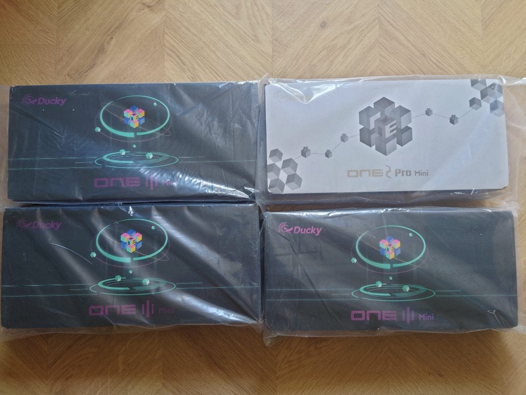 Ducky One RGB Toetsenborden 60%, nieuw in doos., Computers en Software, Toetsenborden, Hot-swappable, Nieuw, Ophalen of Verzenden