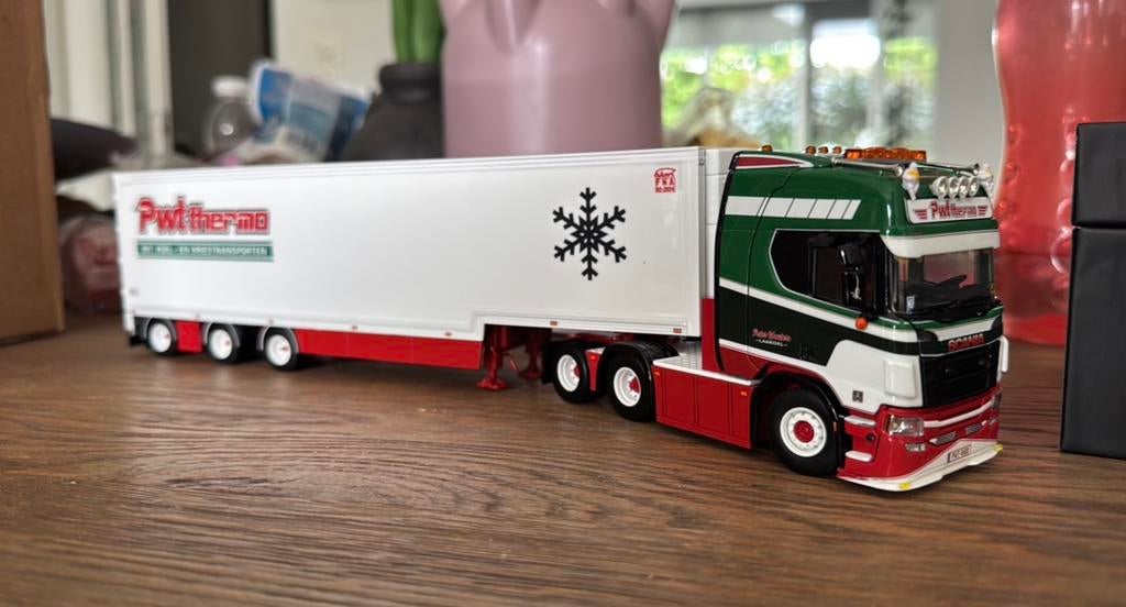 Pwt wsi, Hobby en Vrije tijd, Modelauto's | 1:50, Ophalen of Verzenden, Zo goed als nieuw, Bus of Vrachtwagen, Wsi
