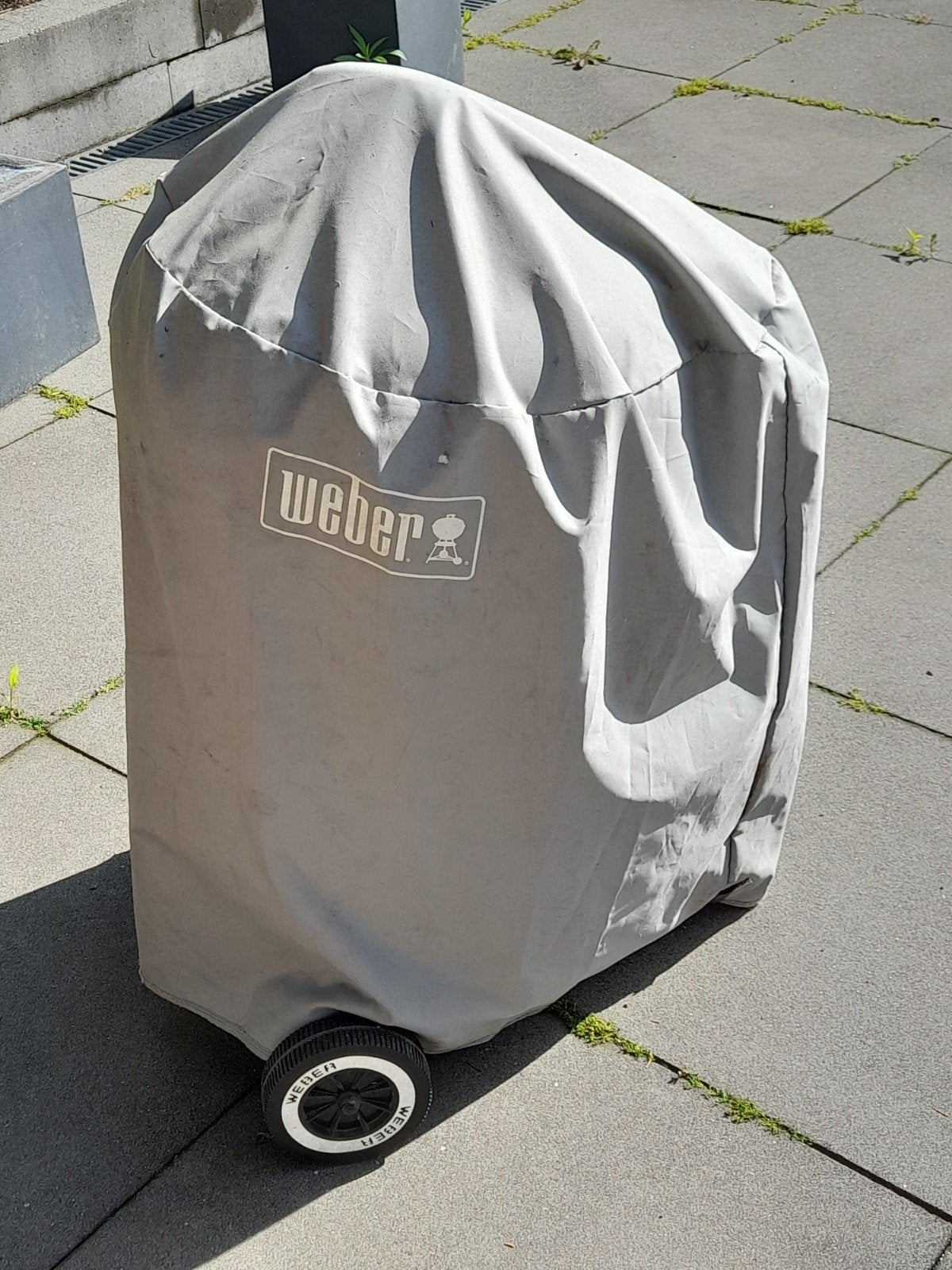 Weber Houtskoolbarbecue, Tuin en Terras, Houtskoolbarbecues, Ophalen, Gebruikt, Weber, Met accessoires