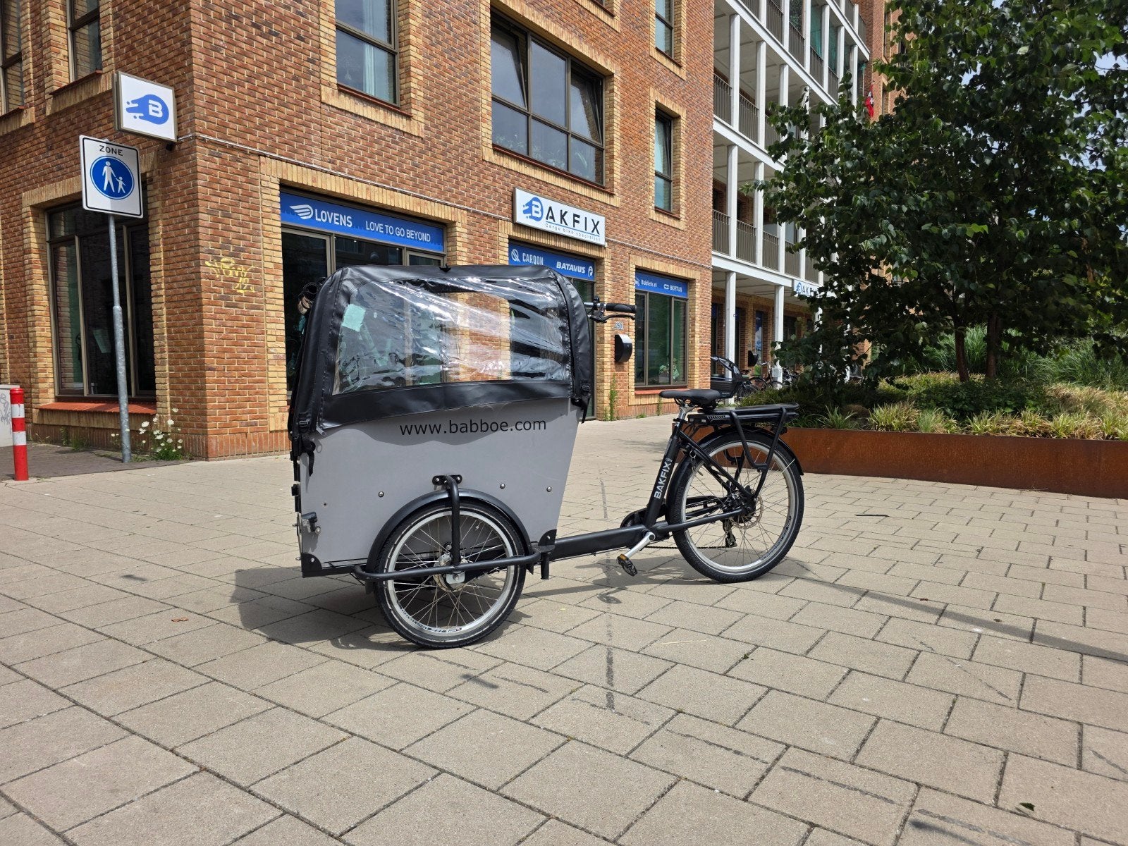 Babboe Big Hondenbakfiets met Deurtje - Ideaal voor Honden, Fietsen en Brommers, 4 kinderen of meer, Ophalen of Verzenden, Zo goed als nieuw