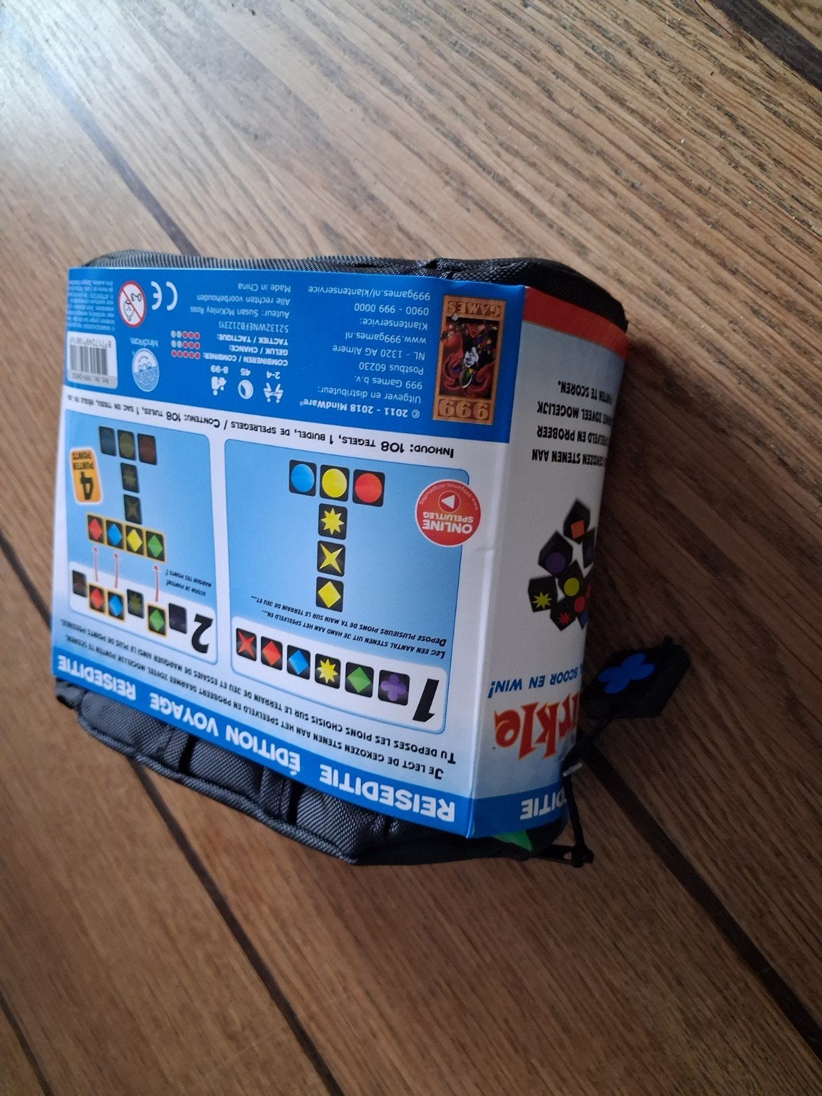 Qwirkle Reiseditie nieuw, Ophalen of Verzenden, Zo goed als nieuw, Drie of vier spelers, 999 Games