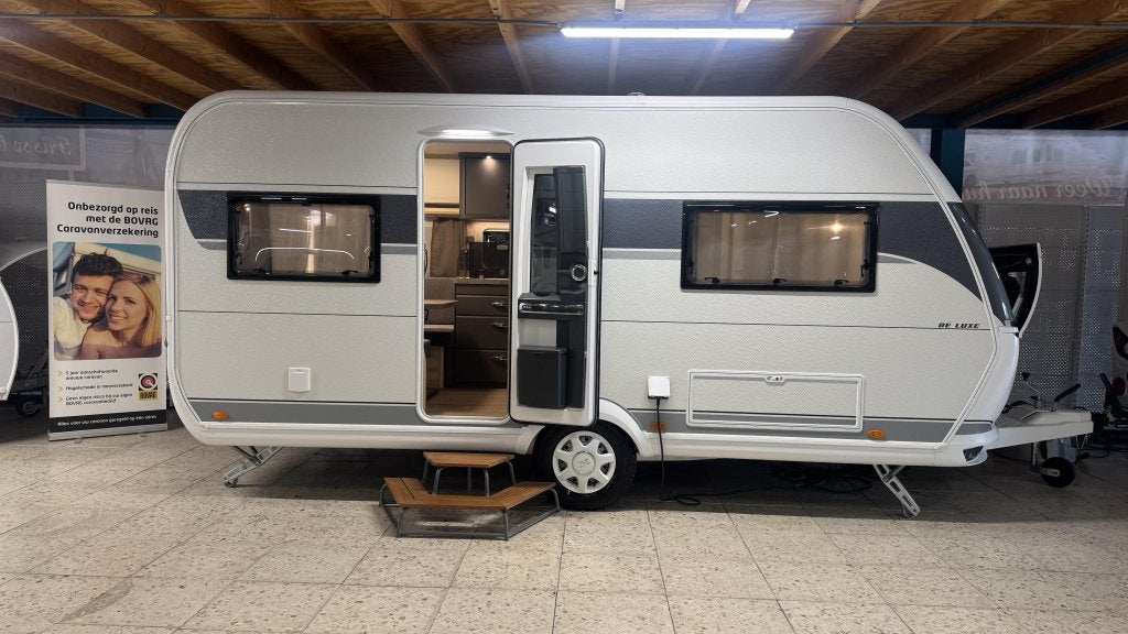 Foto 21 van Hobby De Luxe 460 UFE 2026 NIEUW!