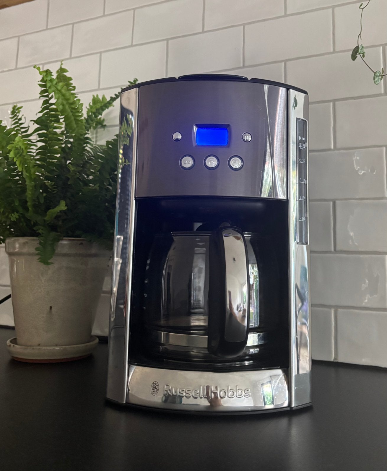 RUSSELL HOBBS Filterkoffiezetapparaat, Ophalen, 10 kopjes of meer, Koffiemachine, Gemalen koffie