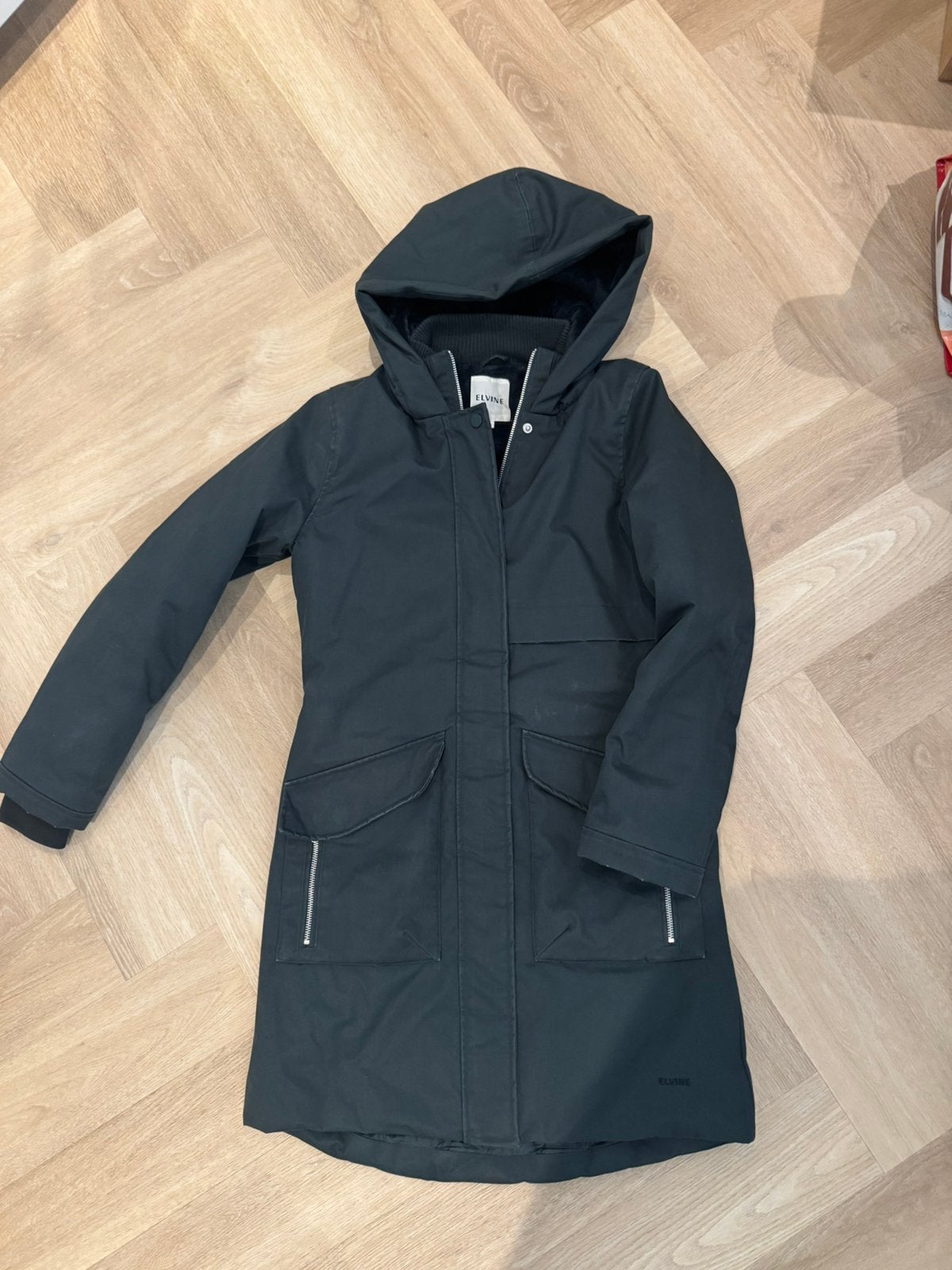 Elvine winterjas maat XS, Kleding | Dames, Jassen | Winter, Ophalen of Verzenden, Zo goed als nieuw, Maat 34 (XS) of kleiner, Zwart