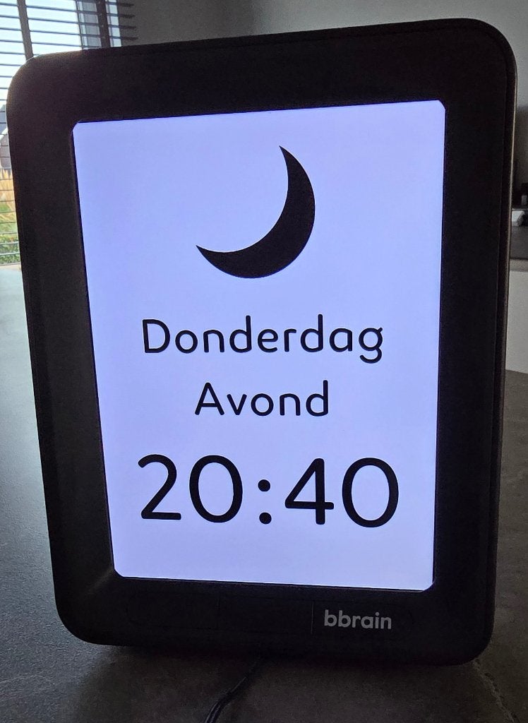 Sprekende kalenderklok, Ophalen, Zo goed als nieuw