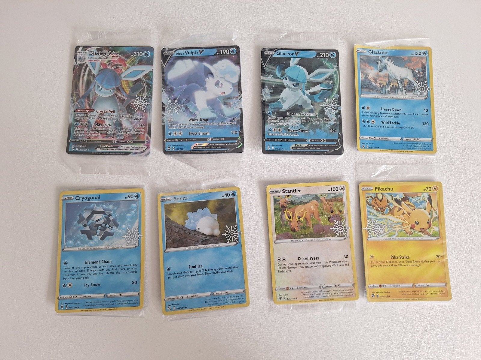 Pokémon snowflake set sealed, Ophalen of Verzenden, Zo goed als nieuw, Meerdere kaarten