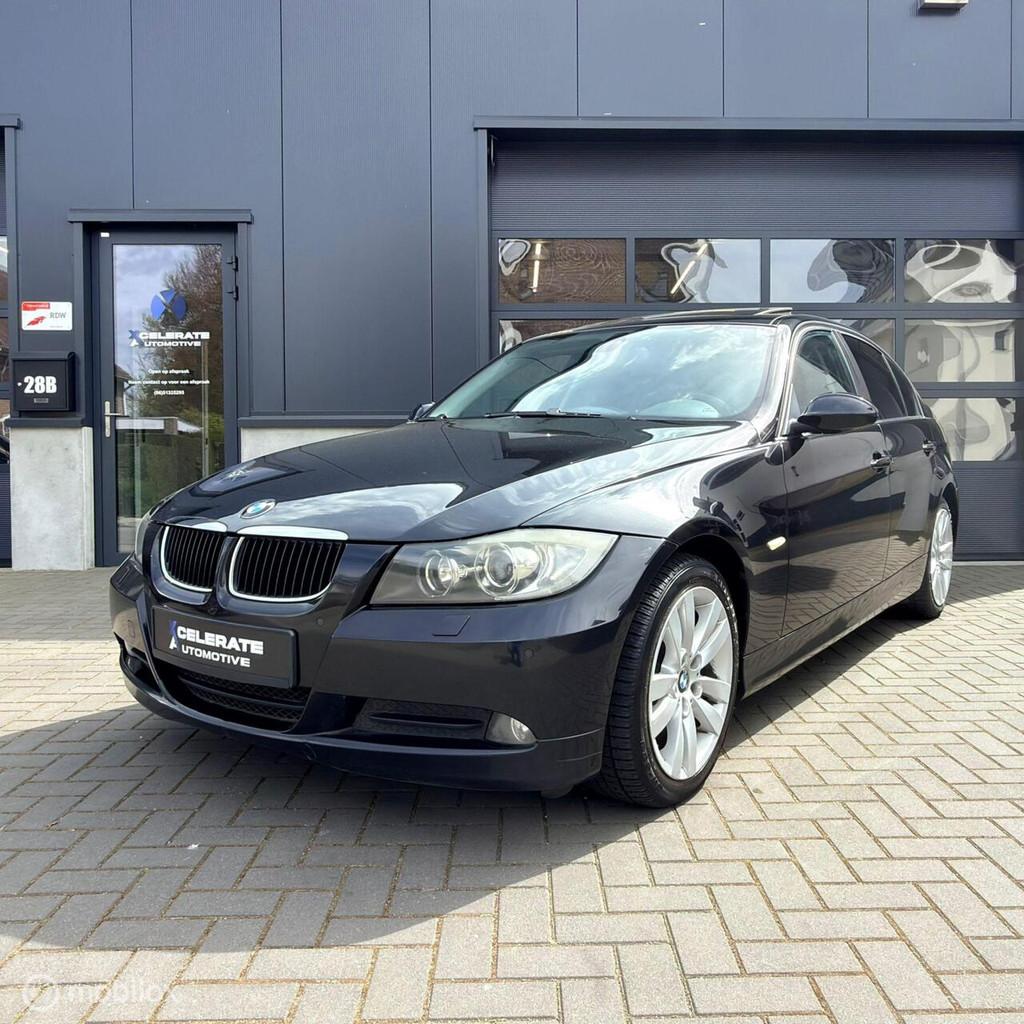 BMW 320d 177 pk High Executive Automaat Leder Schuifdak!, Auto's, BMW, Automaat, Achterwielaandrijving, Zwart, 4 cilinders