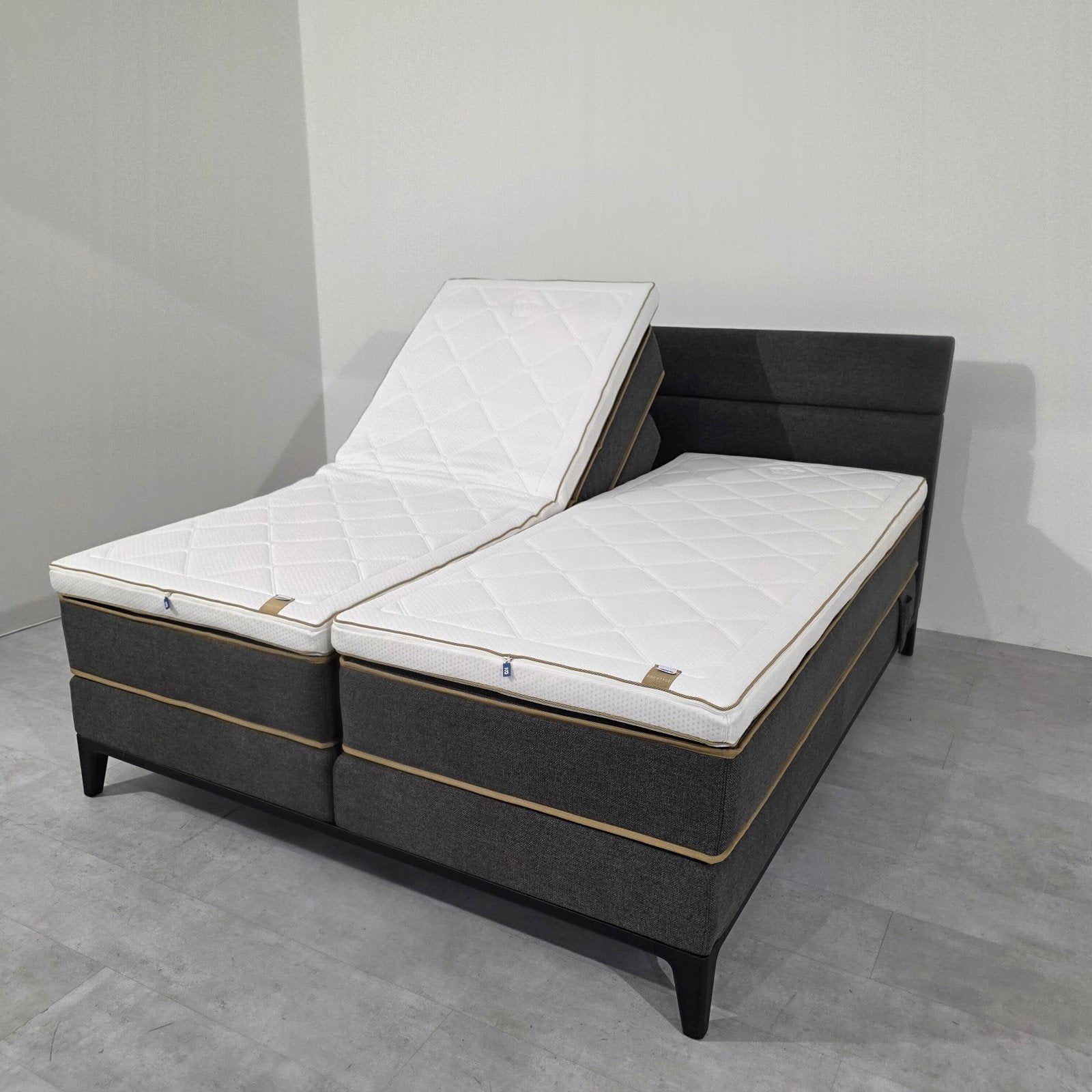 Boxspring Auping Criade 180x210 Elektrisch 2M + Prestige, Verstelbaar, 210 cm, Tweepersoons, Ophalen of Verzenden