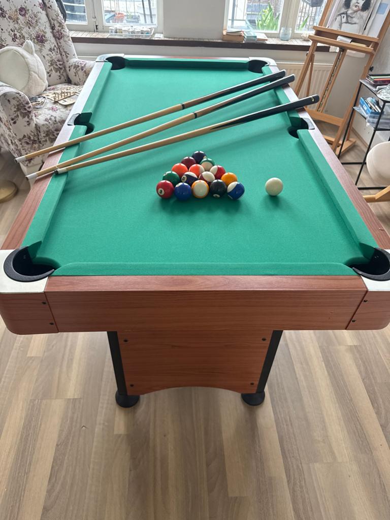 Compacte Pooltafel + Afdekplaat/Compact Pooltable + cover, Ophalen, Zo goed als nieuw