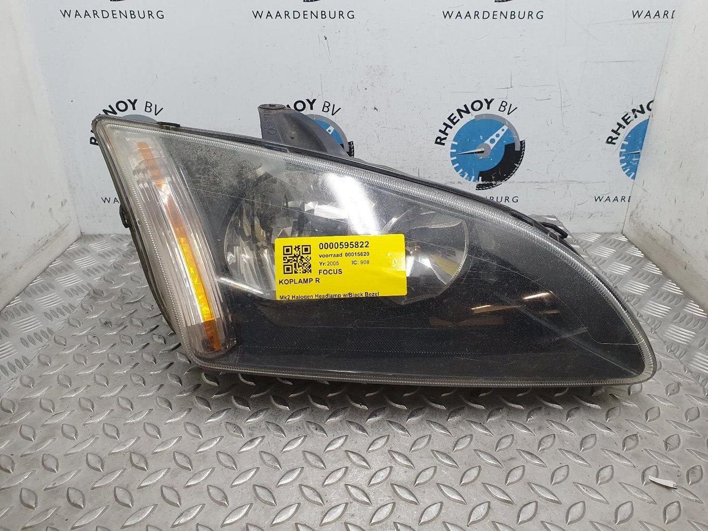 FORD FOCUS 2.0-16V Futura  KOPLAMP R 2005, Ophalen of Verzenden, Gebruikt, Stiba lid