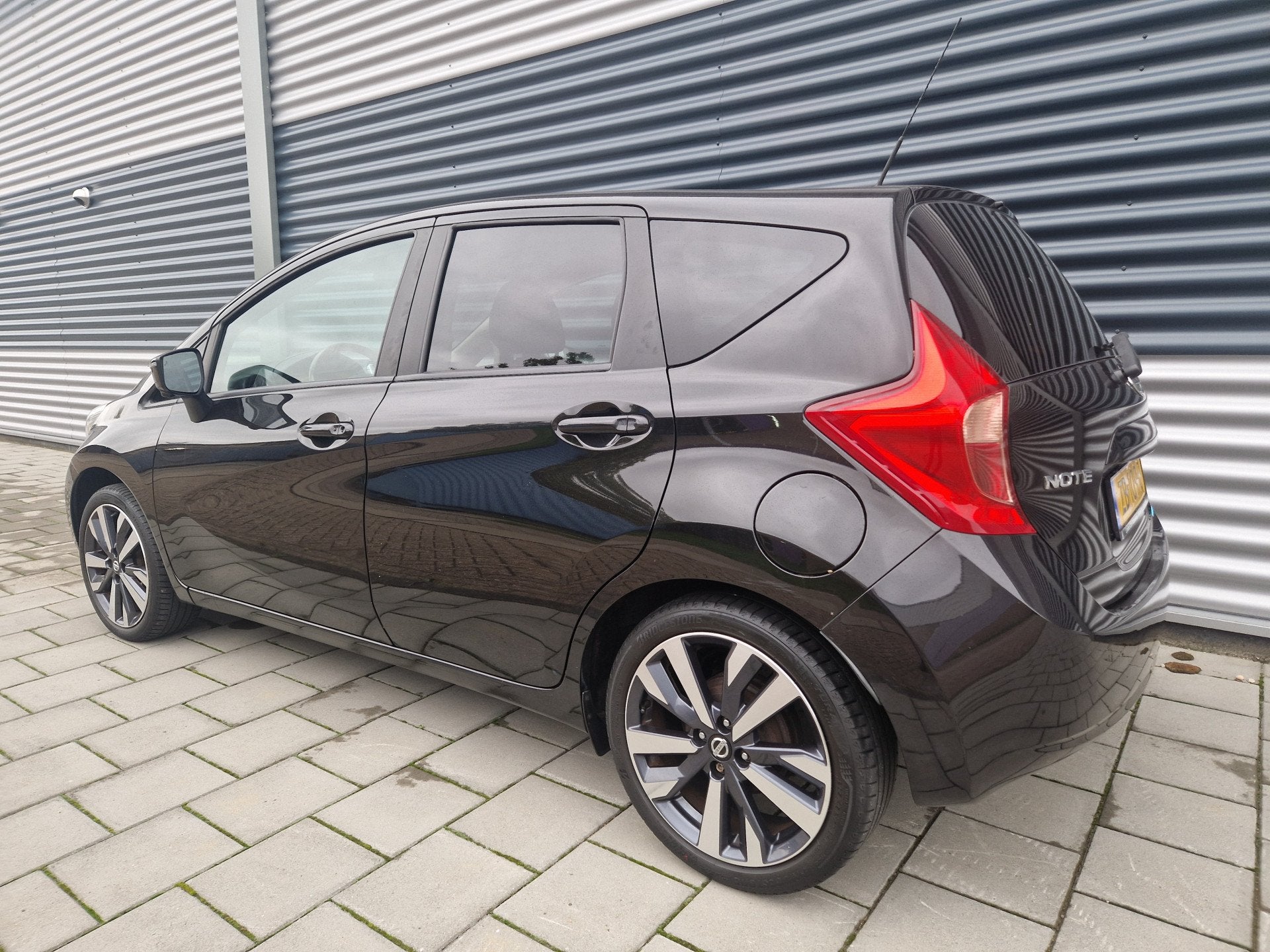 Nissan Note 1.2 DIG-S Tekna (bj 2014), Auto's, Nissan, Voorwielaandrijving, Stof, Gebruikt, 98 pk