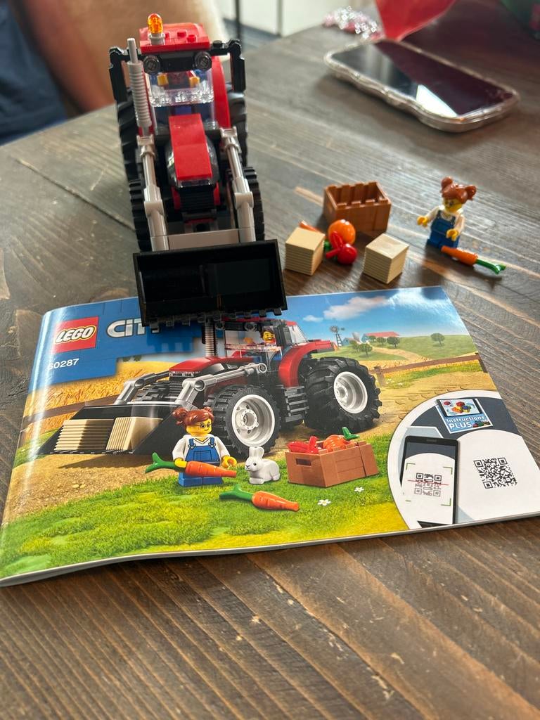 LEGO City Tractor 60287 - Helemaal compleet, Ophalen of Verzenden, Zo goed als nieuw, Overige merken