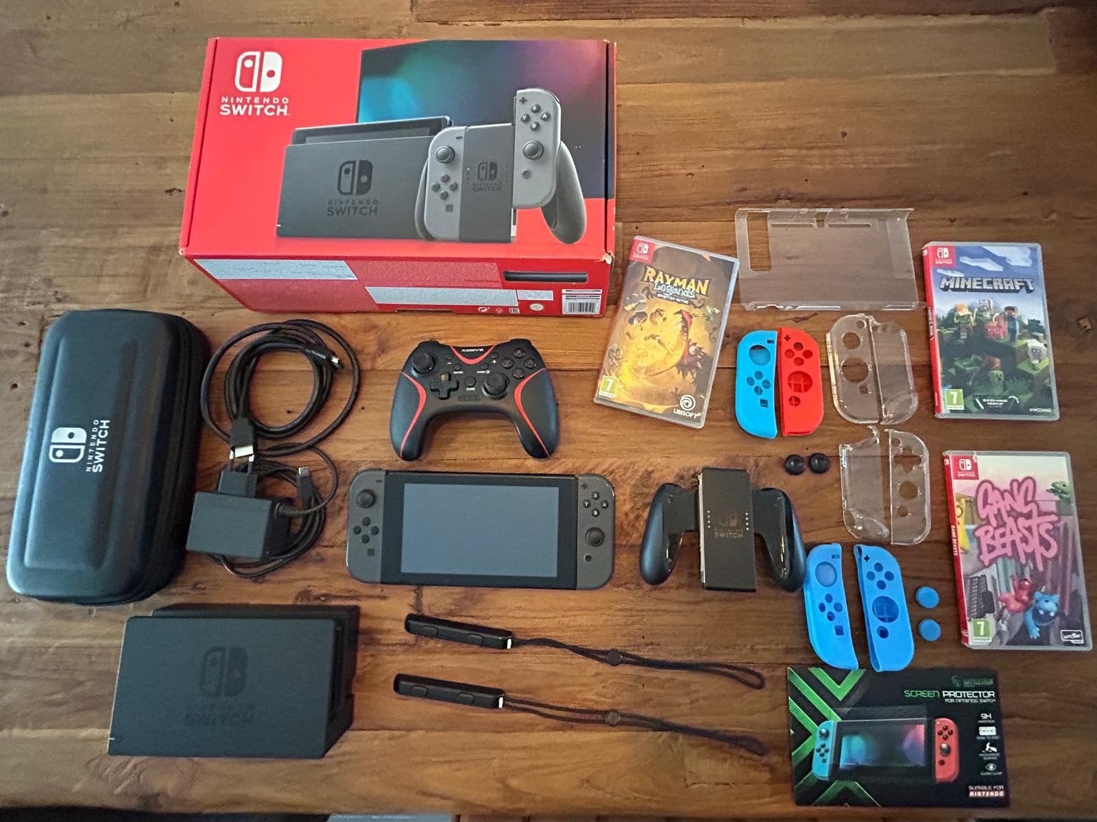 Nintendo Switch Original met 3 games en extra controllers, Ophalen of Verzenden, Switch Original, Met 3 controllers of meer, Gebruikt