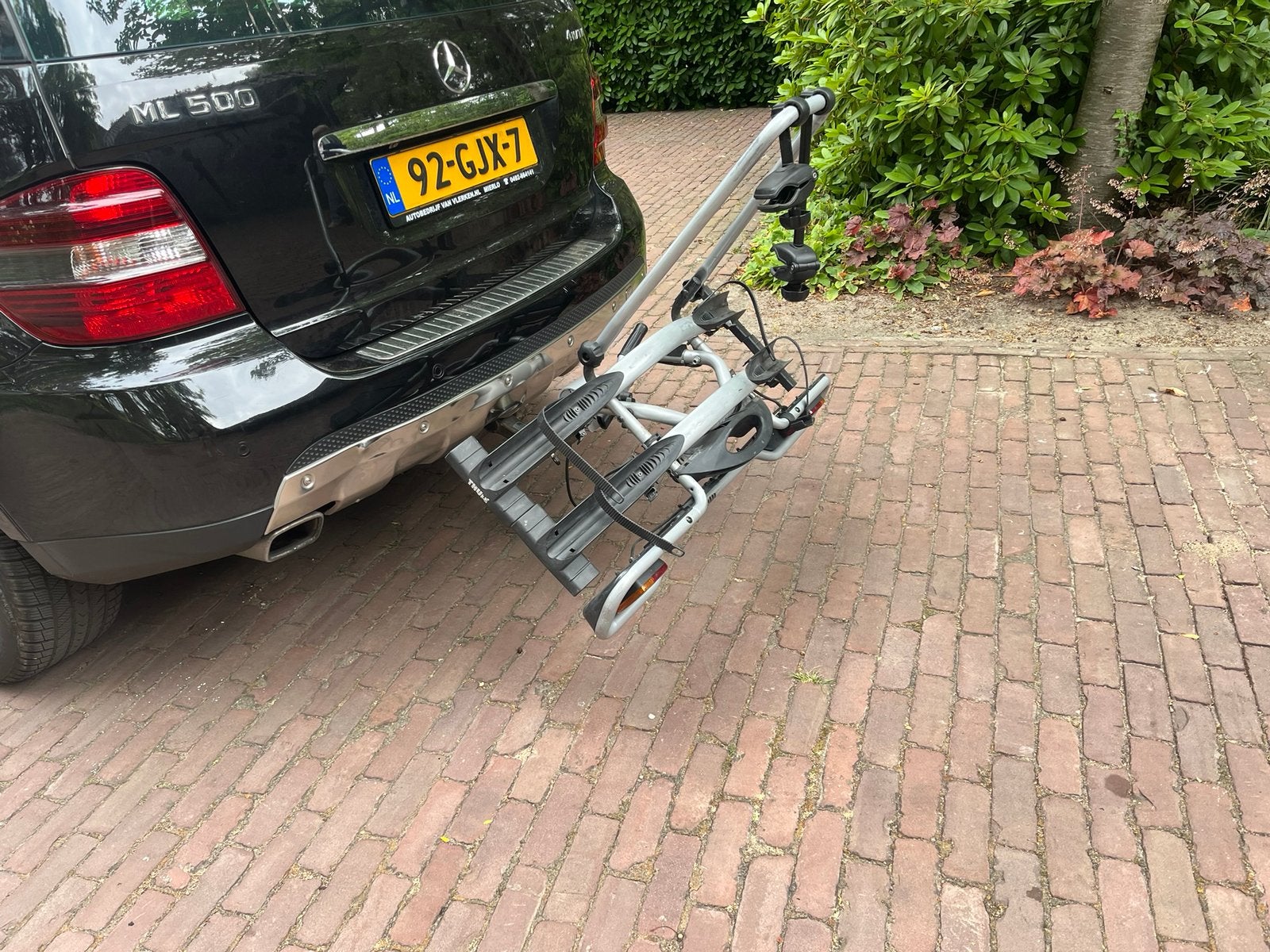 Kantelbare fietsendrager, Ophalen, Zo goed als nieuw, Trekhaakdrager