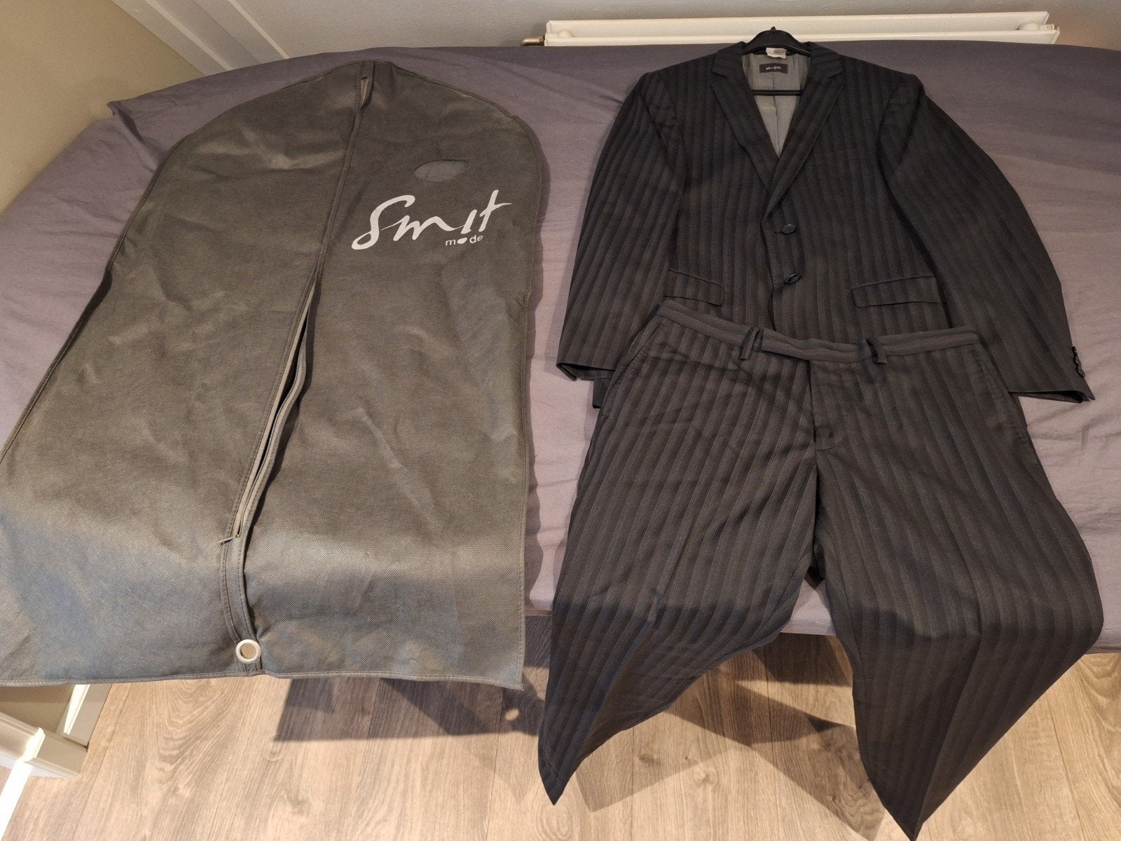 Van Gils Modern Fit Pak - Grijs gestreept (Maat 46), Zo goed als nieuw, Grijs, Maat 46 (S) of kleiner, Van Gils