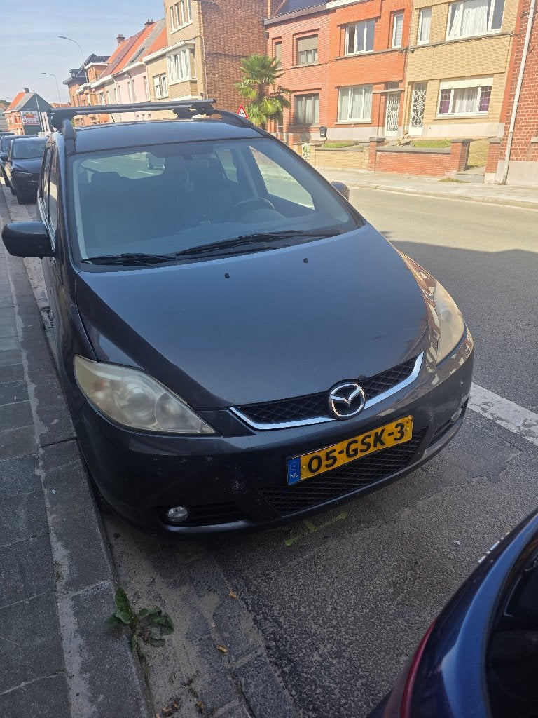 Mazda 5 1.8 2005 Grijs, 1370 kg, 4 cilinders, 7 stoelen, 75 €/maand