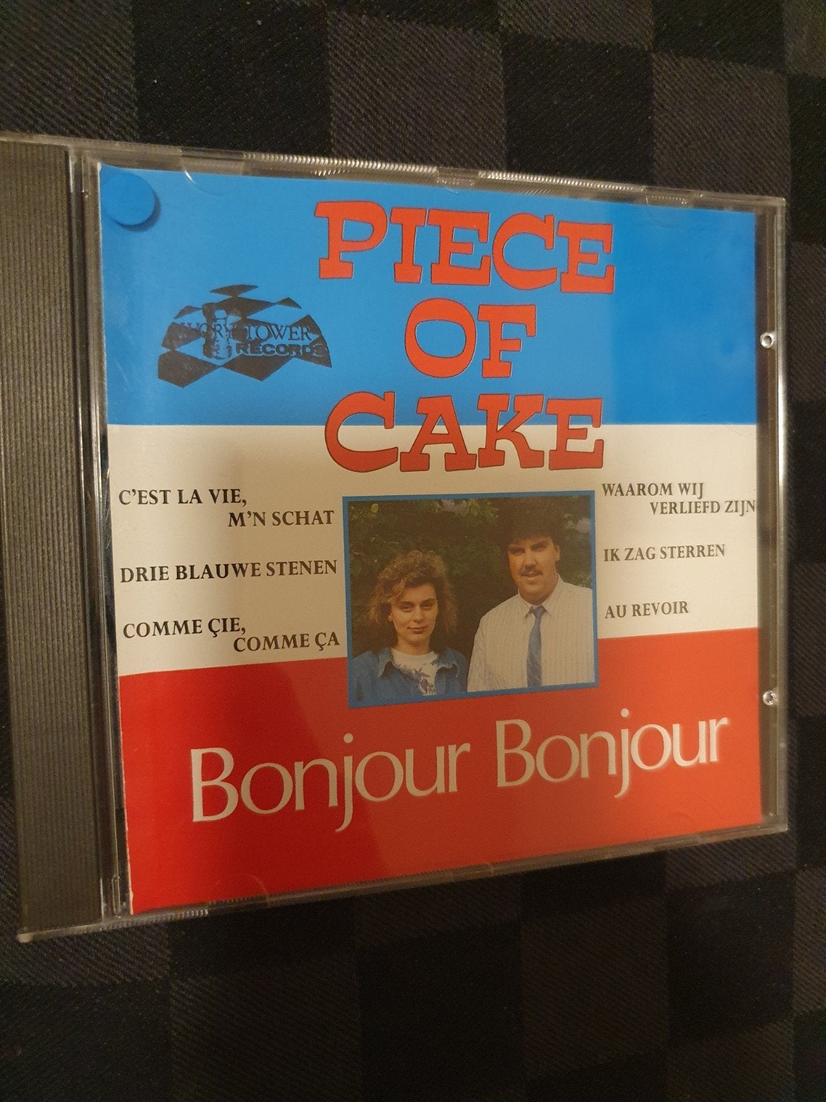 piece of cake bonjour bonjour, Verzenden, Gebruikt, Levenslied of Smartlap