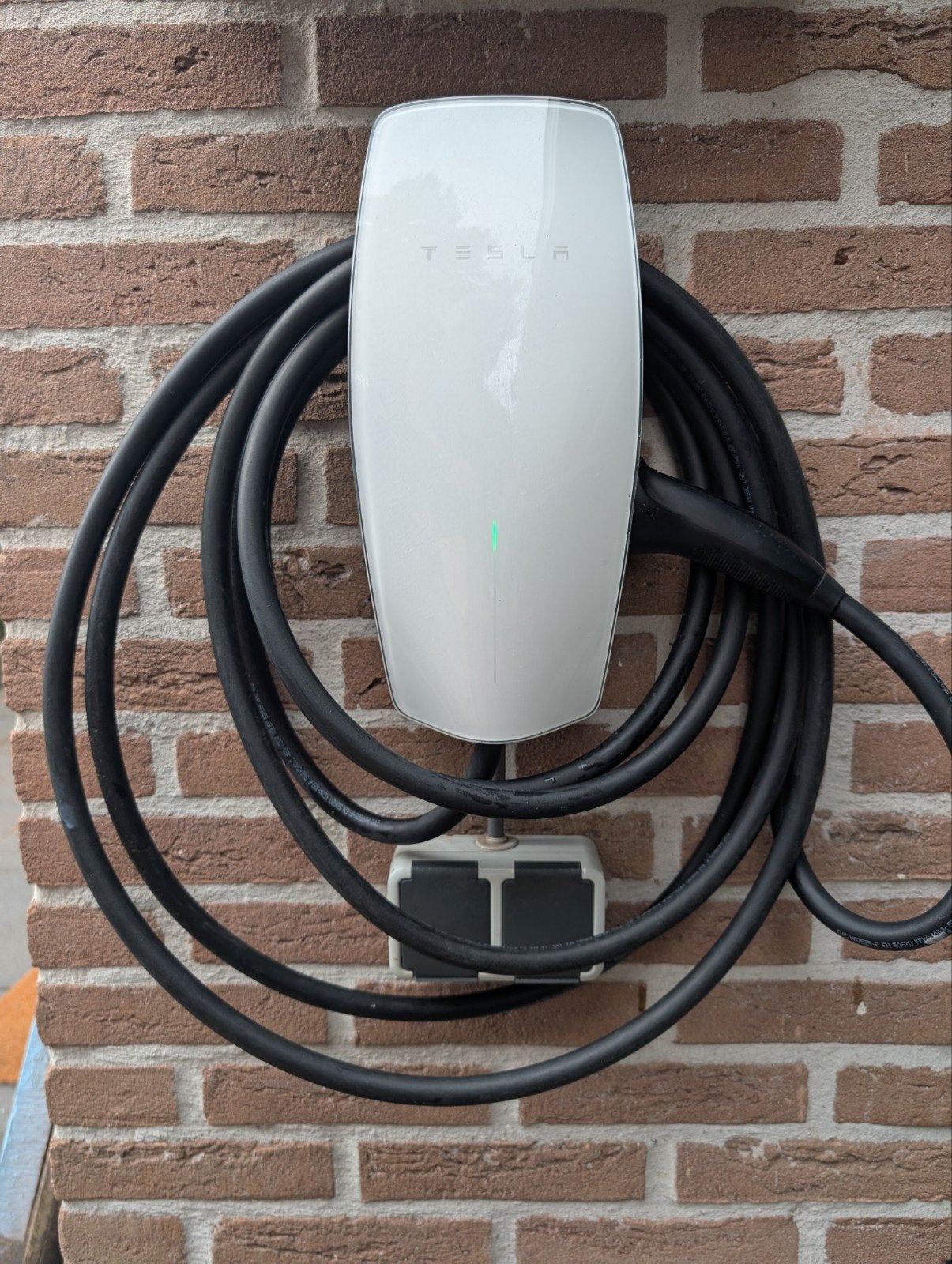 Tesla Wall Connector met 7,2m laadkabel, Ophalen of Verzenden, Zo goed als nieuw, Laadpaal en Laadkabel
